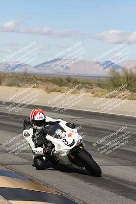 media/Nov-16-2025-Race Pace (Sun) [[8c5fa54630]]/Verified Riders/4-Turn 3 Inside (1050am)/